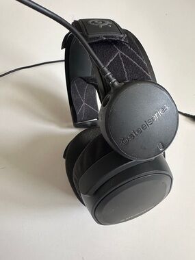 Steelseries Arctis 7 Wireless Gaming Headphones